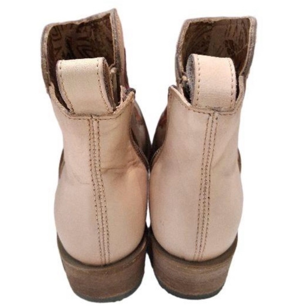 Corral Boho Embroidered Ankle Boots - Size 8 - Picture 5 of 6